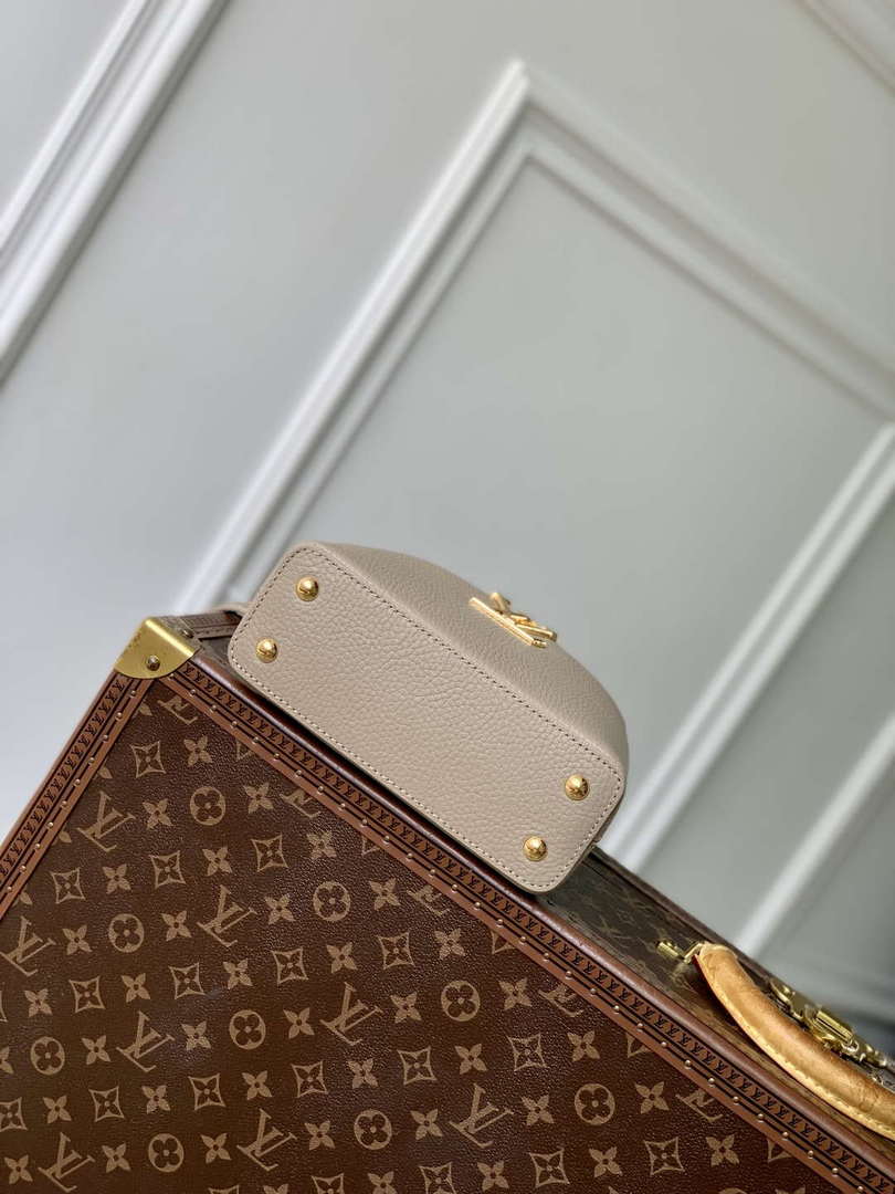 LV M23944 Louis Vuitton Capucines Mini Jewelily Handbag Quartz