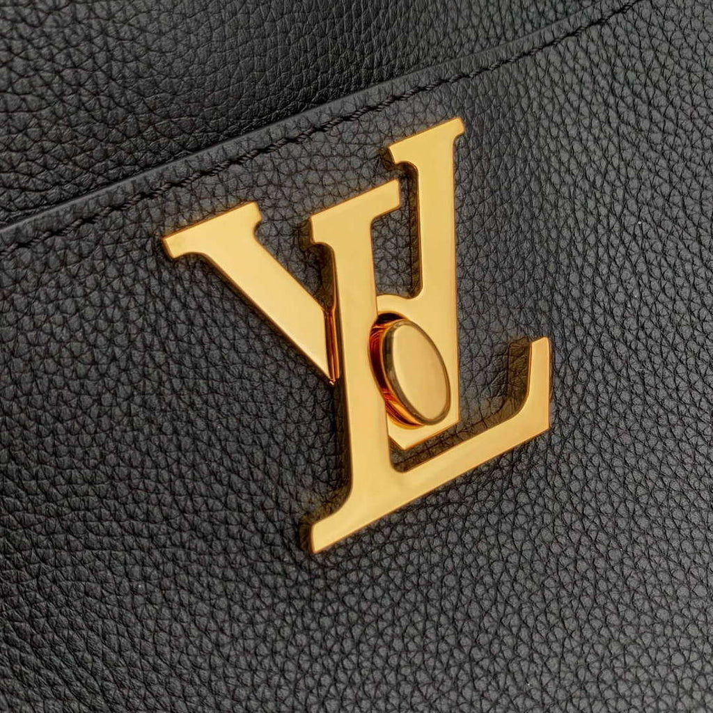 LV M24006 Louis Vuitton Lock and Walk Bucket Bag Black