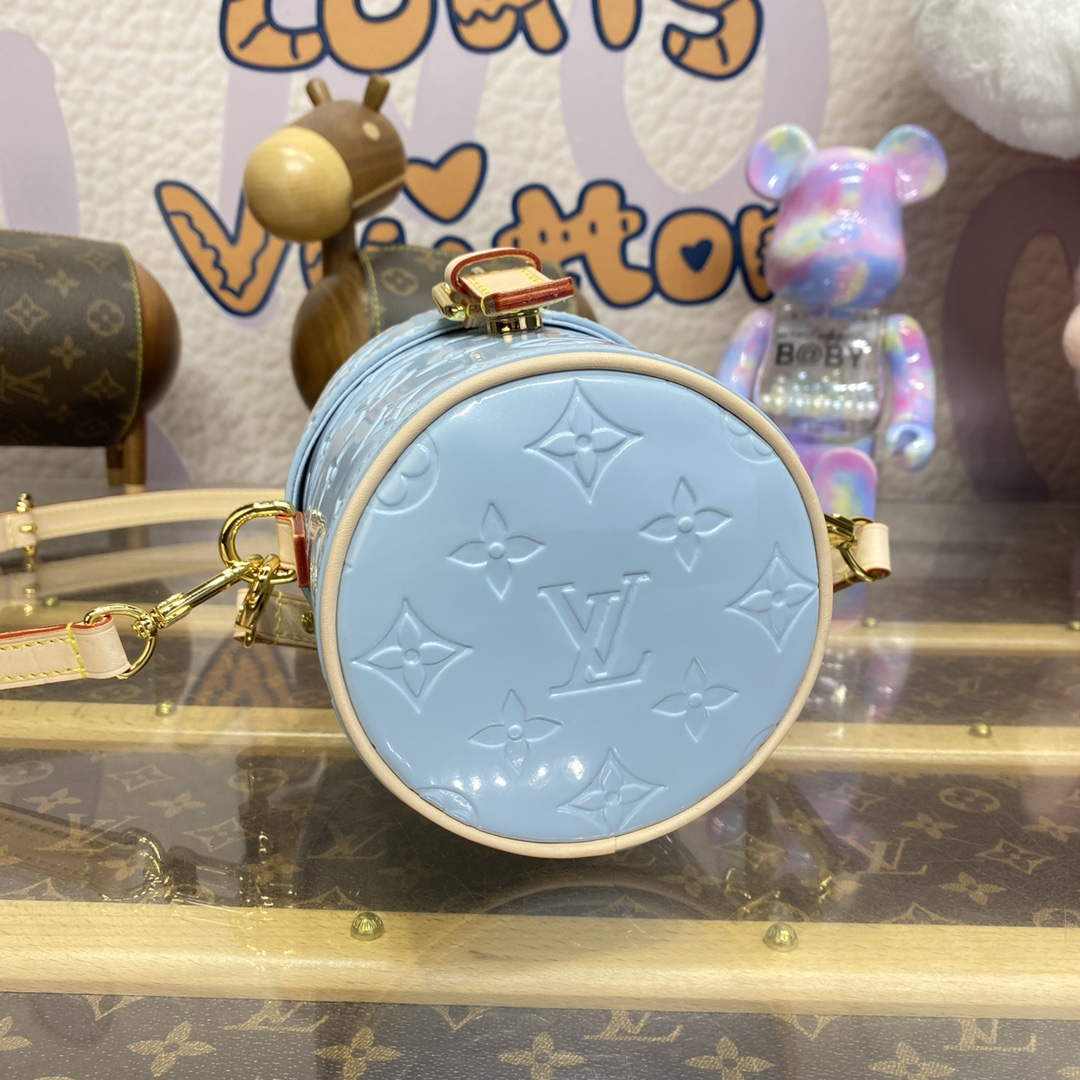 LV M24099 Louis Vuitton Astor Monogram Vernis Bag Blue - Default Title - View 4