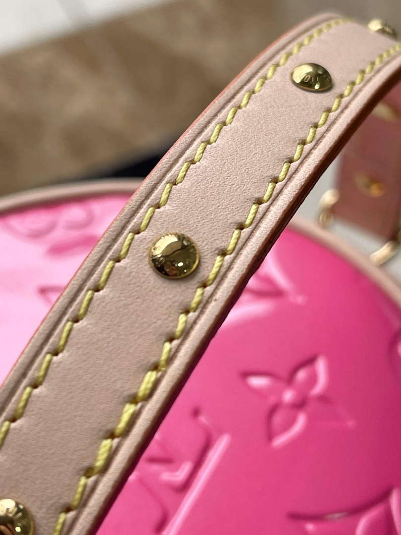 LV M24102 Louis Vuitton Astor Monogram Vernis Bag Neon Pink - Default Title - View 7