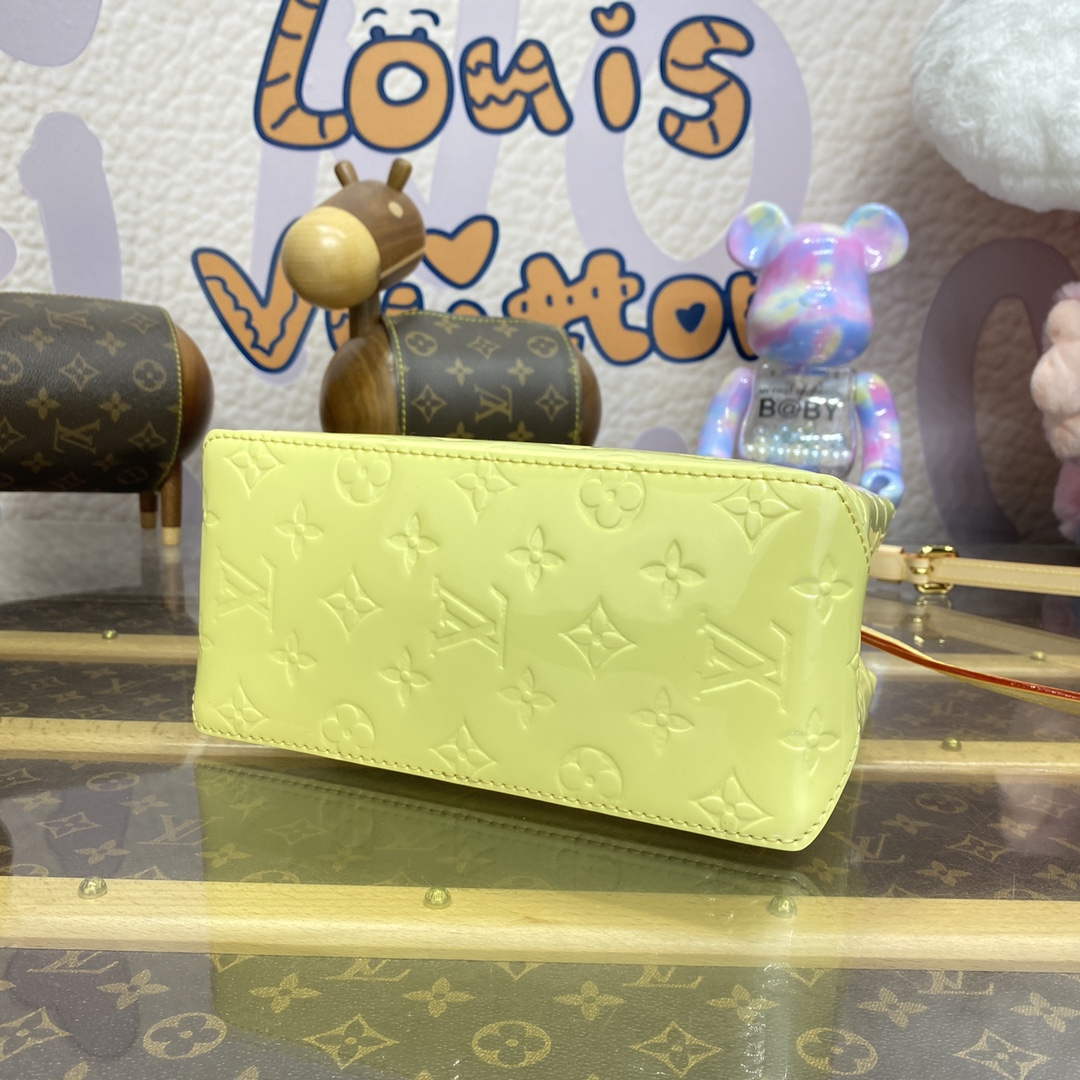 LV M24144 Louis Vuitton Reade PM Bag Yellow - Default Title - View 4