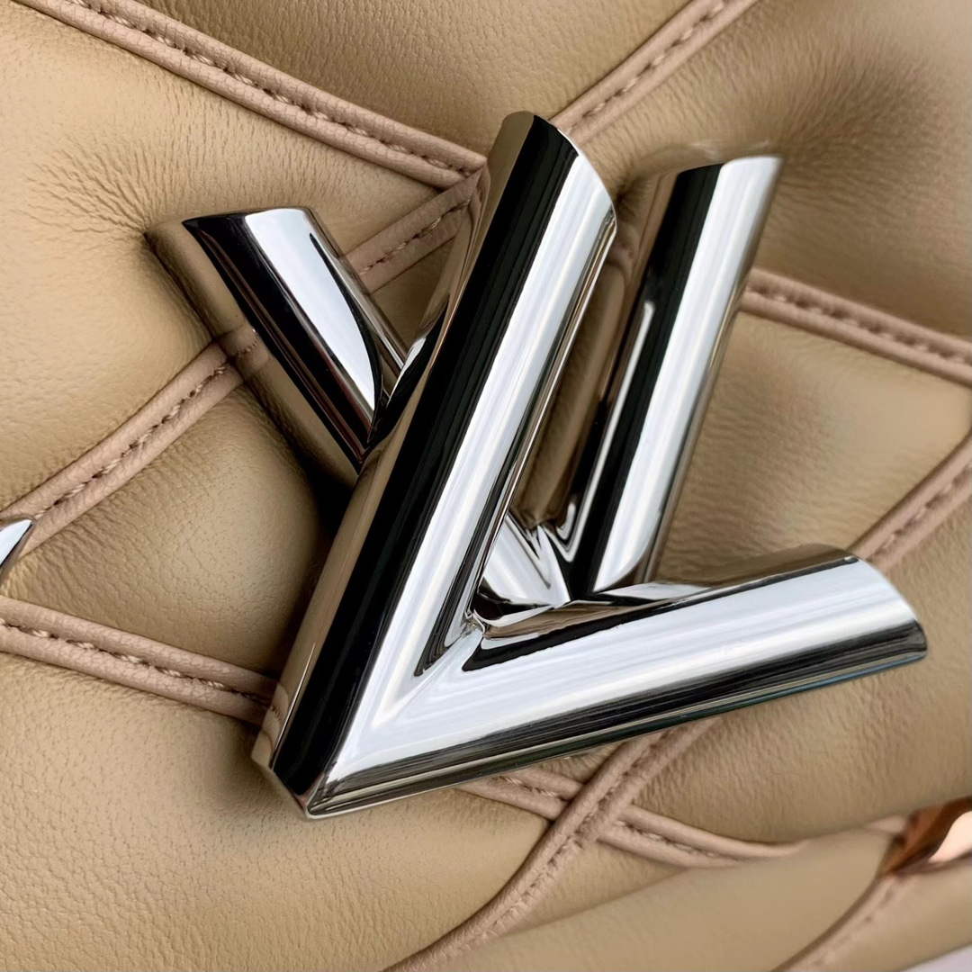 LV M24151 Louis Vuitton GO-14 MM Handbag Beige