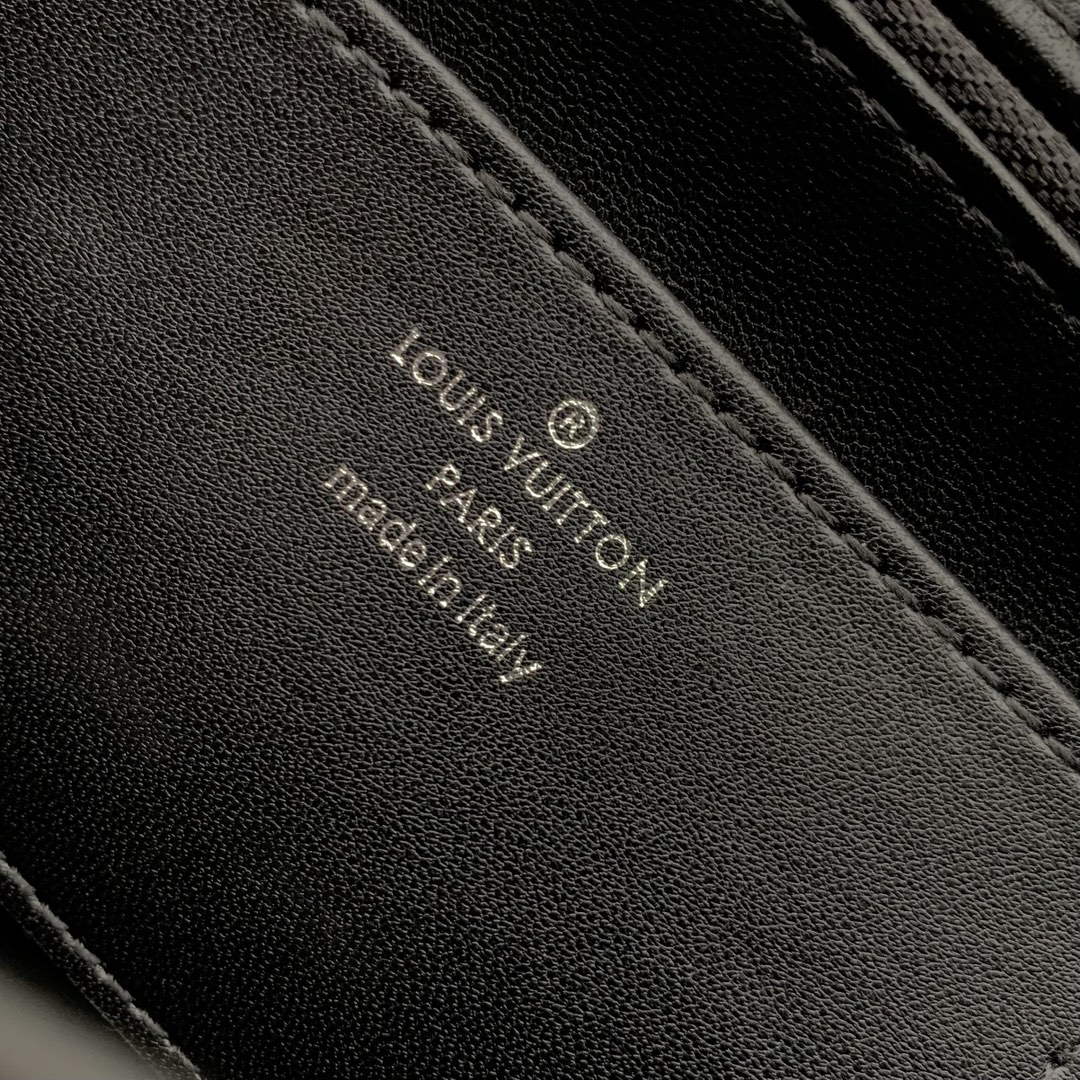 LV M24151 Louis Vuitton GO-14 MM Handbag Black - Default Title - View 8