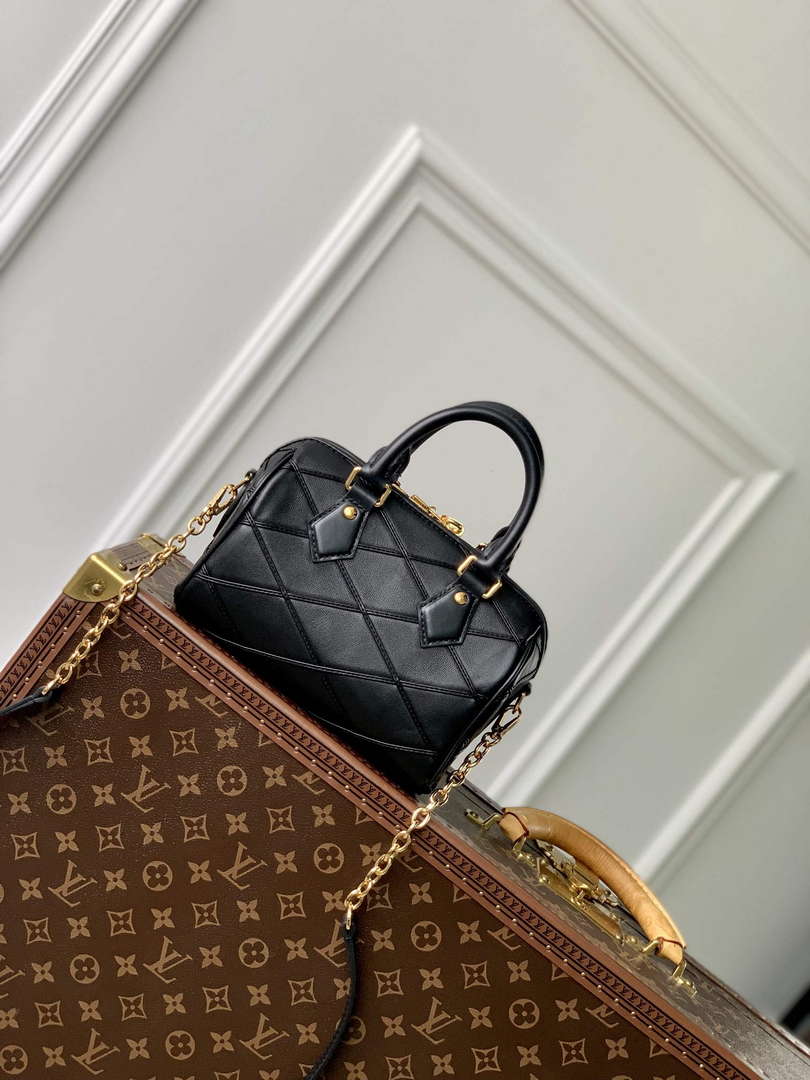 LV M24261 Louis Vuitton Speedy Bandouliere 20 Handbag Black - Default Title - View 3