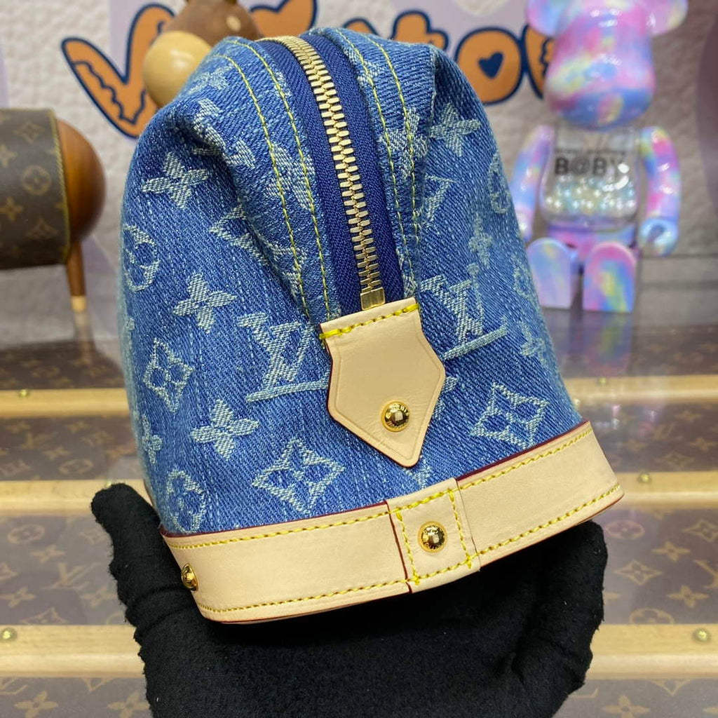 LV M24317 Louis Vuitton Pochette Cosm¨¦tique GM Blue