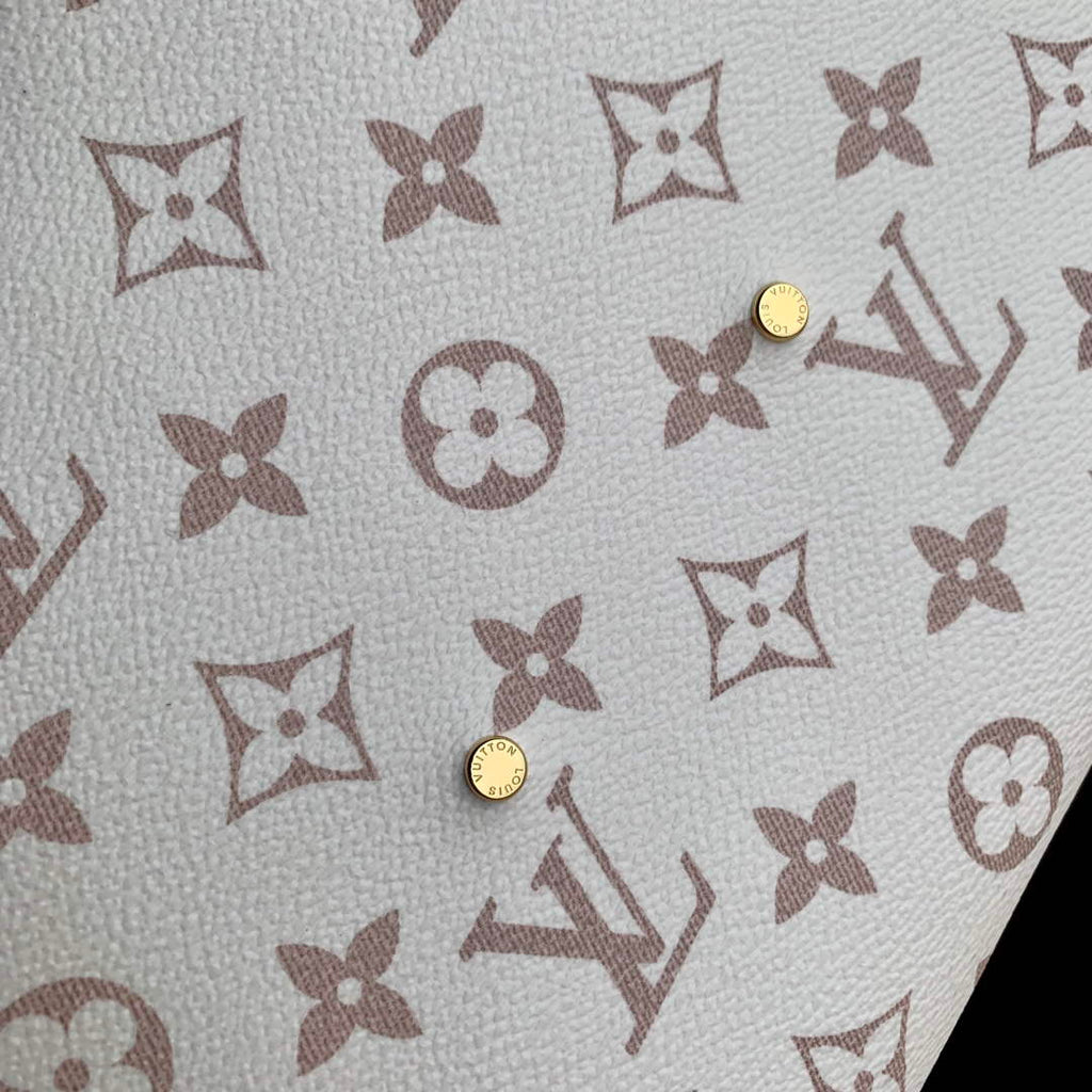 LV M24409 Louis Vuitton Atlantis GM Bag White