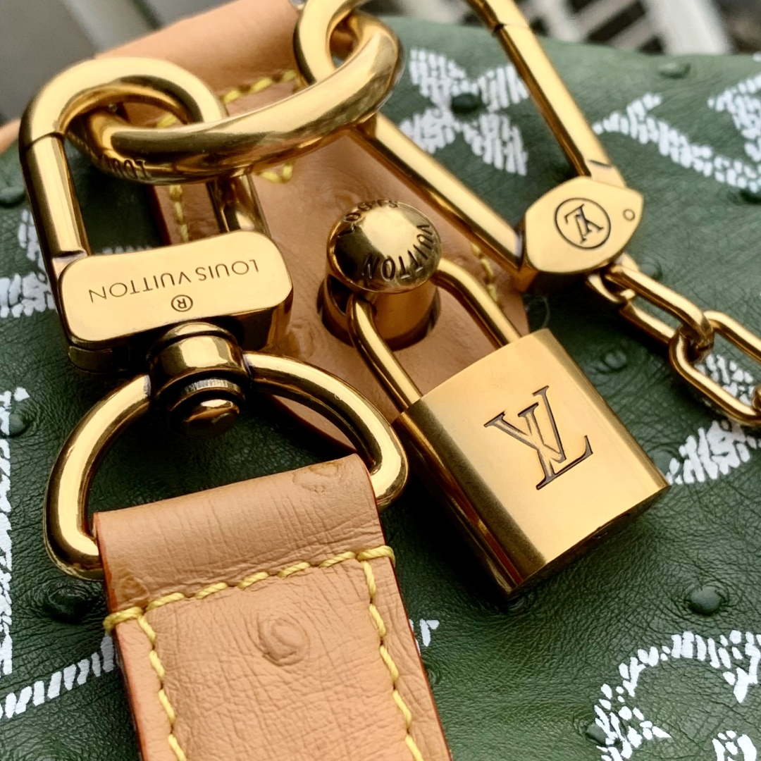 LV M24417 Louis Vuitton Speedy P9 Bandouliere 40 Bag Dark Green Ostrich Pattern