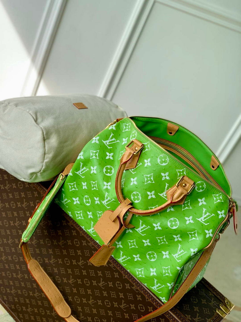 LV M24417 Louis Vuitton Speedy P9 Bandouliere 40 Bag Green Ostrich Pattern