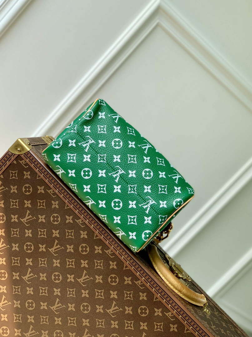 LV M24423 Louis Vuitton Speedy P9 Bandouliere 25 Monogram Bag Green