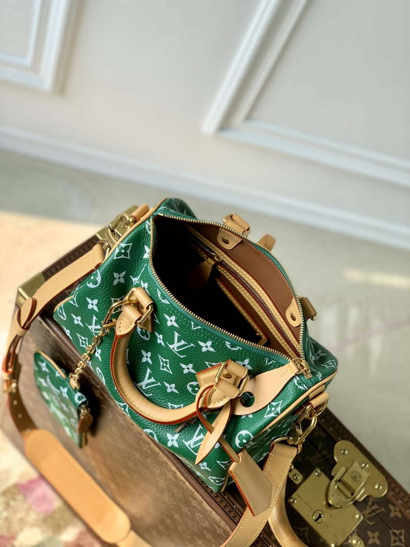 LV M24423 Louis Vuitton Speedy P9 Bandouliere 25 Monogram Bag Green