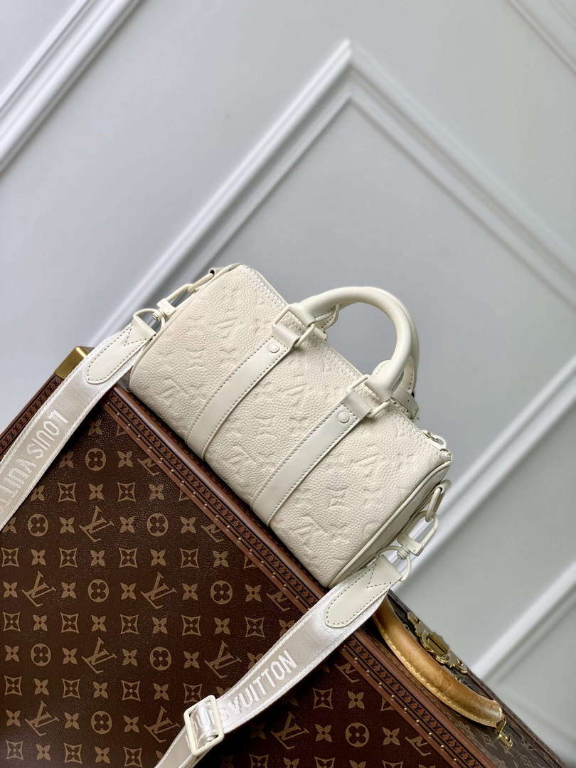 LV M24434 Louis Vuitton Keepall Bandouliere 25 Bag Full Moon - Default Title - View 4