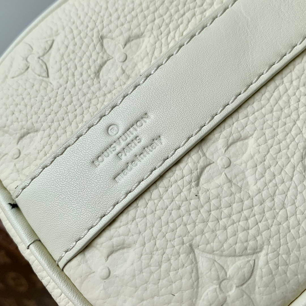 LV M24434 Louis Vuitton Keepall Bandouliere 25 Bag Full Moon