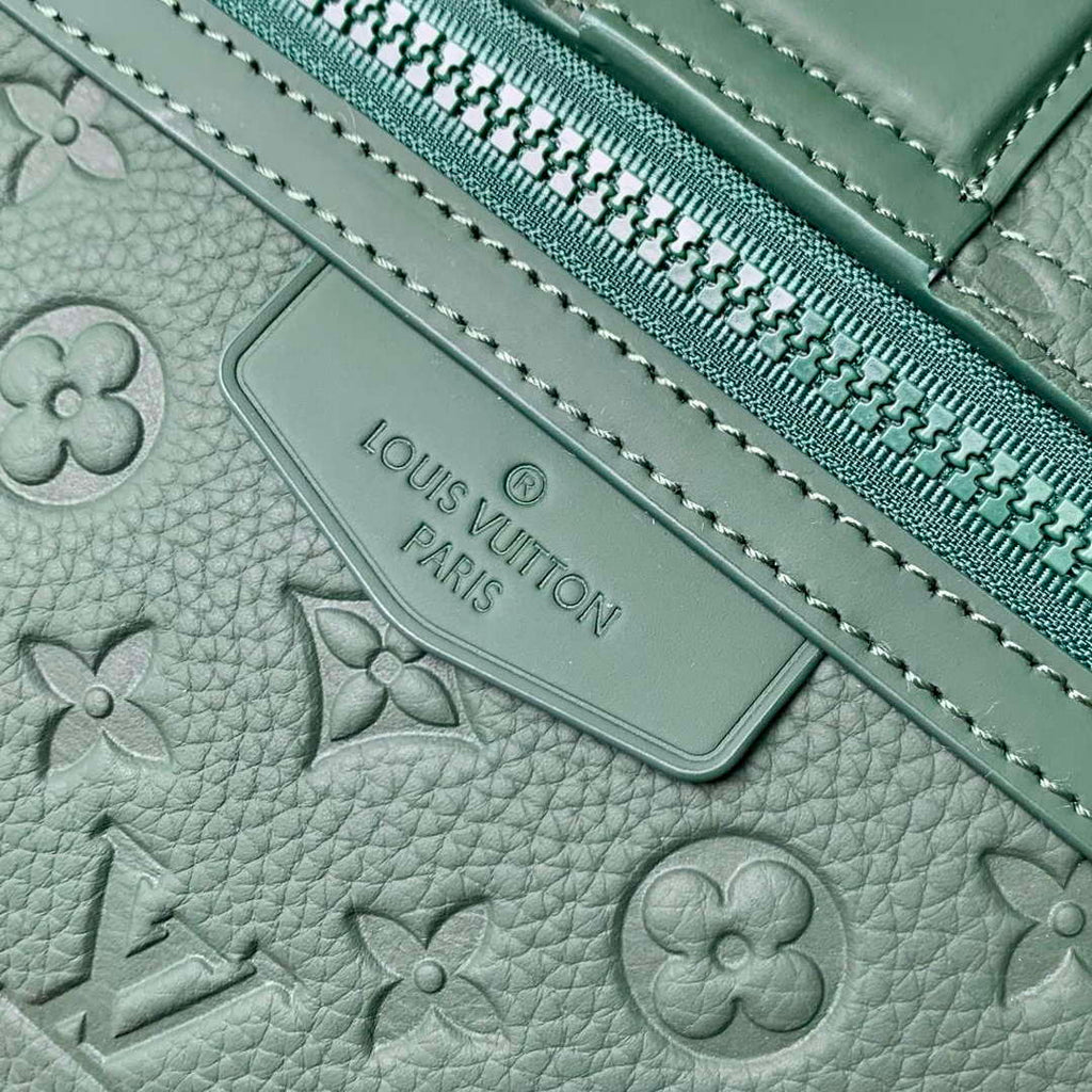 LV M24439 Louis Vuitton S-Cape Messenger Bag Forest Green
