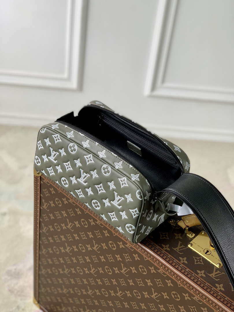 LV M12651  Louis Vuitton Locker Dopp Kit Monogram Shadow Green