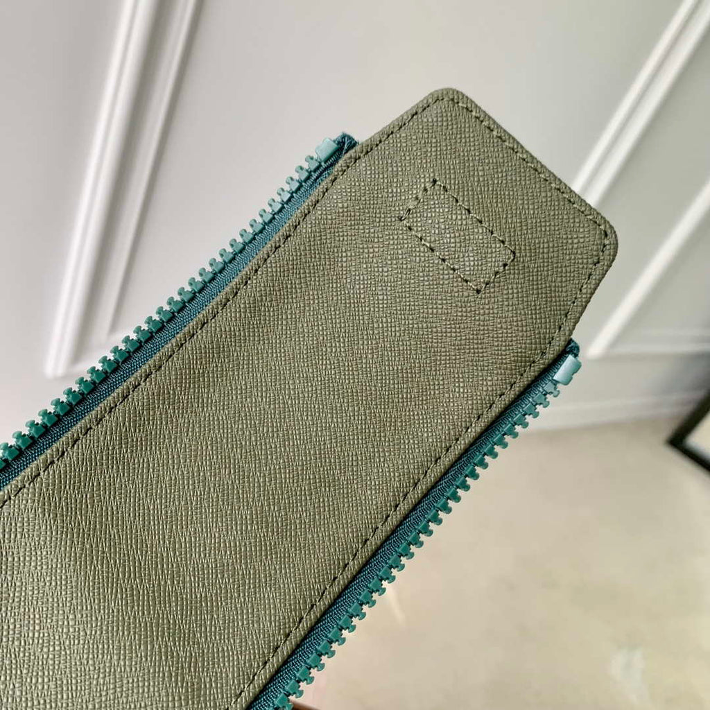 LV M24442 Louis Vuitton Locker Dopp Kit Monogram Taurillon Green