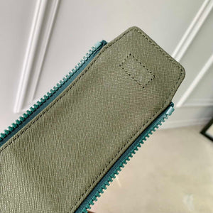 LV M24442 Louis Vuitton Locker Dopp Kit Monogram Taurillon Green - Default Title - View 7