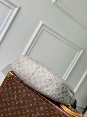 LV M24468 Louis Vuitton Hobo Hamac Bag Sand - Default Title - View 4
