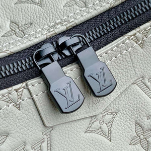 LV M24468 Louis Vuitton Hobo Hamac Bag Sand - Default Title - View 5