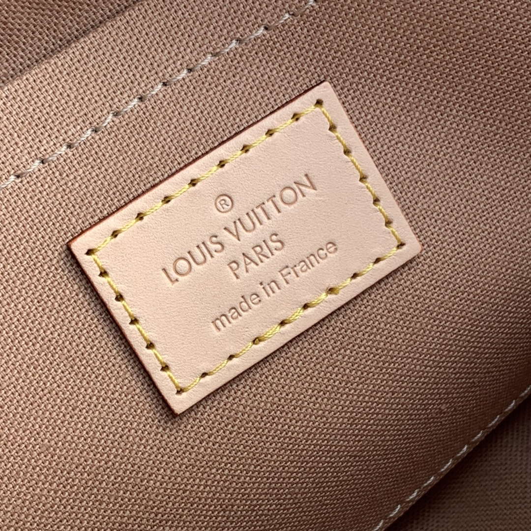 LV M24474 Louis Vuitton SPEEDY 18 LV&I Monogram White
