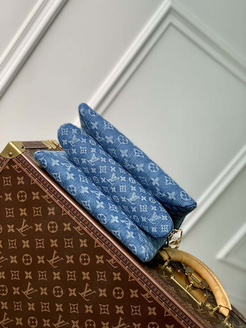 LV M24564 Louis Vuitton Coussin PM Handbag lambskin Navy Blue