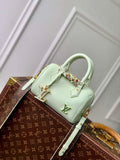 LV M24605 Louis Vuitton SPEEDY 18 LV&I Calf Leather Handbag Matcha Green