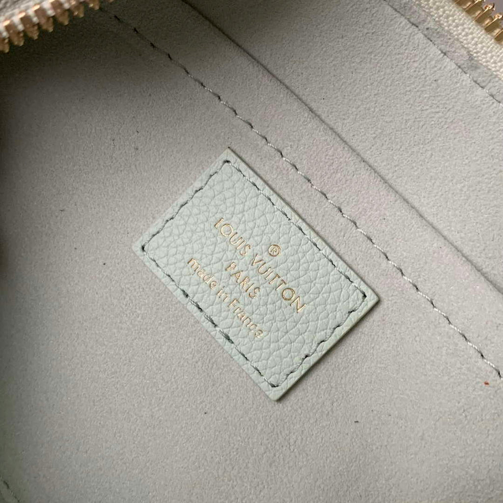 LV M24605 Louis Vuitton SPEEDY 18 LV&I Calf Leather Handbag Matcha Green