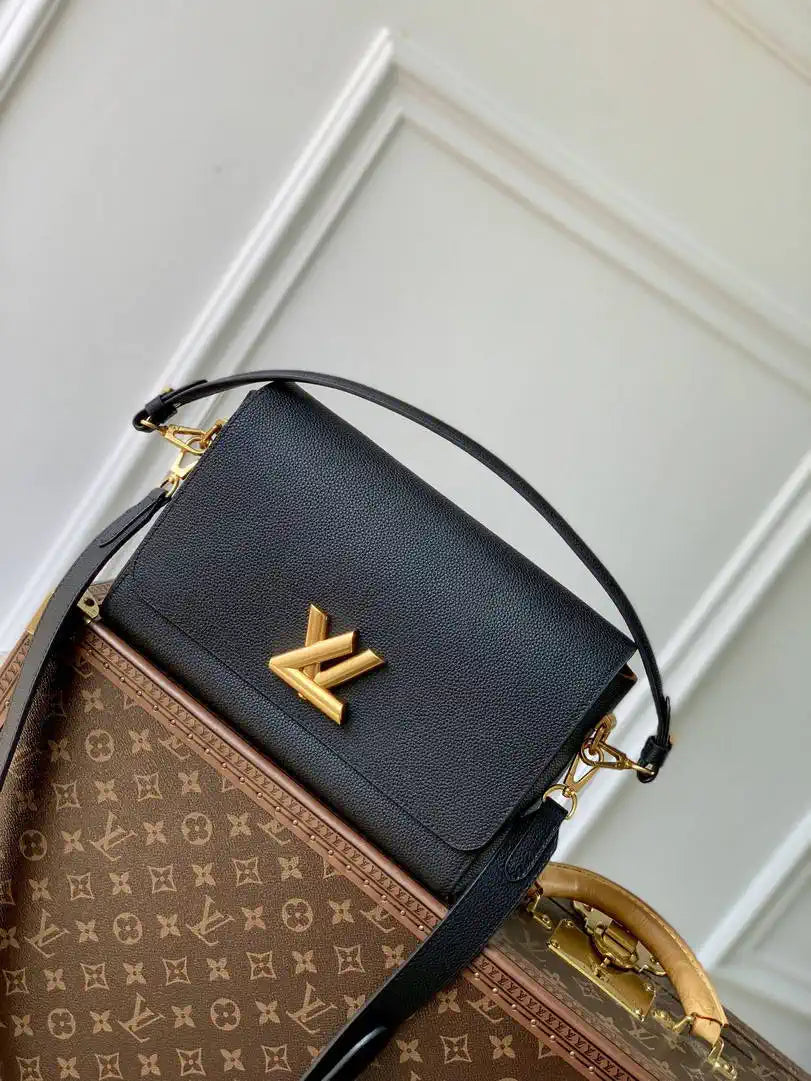LV M24639 Louis Vuitton Soft Twist Black