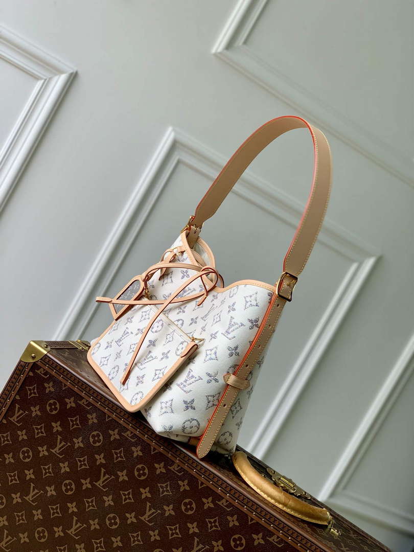 LV M24707 Louis Vuitton CarryAll PM Bag Multicolor White - Default Title - View 2