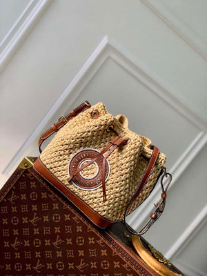 LV M24722 Louis Vuitton No¨¦ BB Bucket Bag Natural / Tan - Default Title - View 1