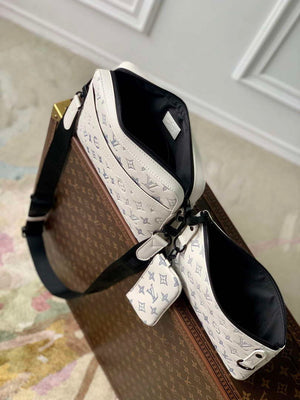 LV M24754 Louis Vuitton Trio Messenger Bag White/Navy Blue - Default Title - View 9