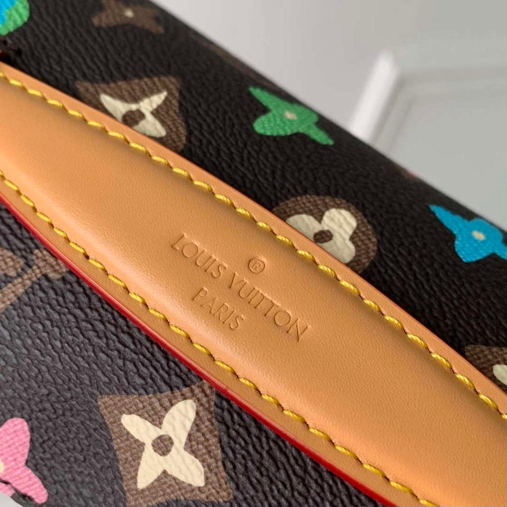 LV M24858 Louis Vuitton Rush Bumbag Chocolate