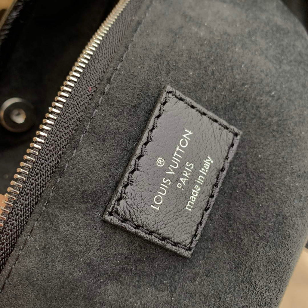 LV M24861 Louis Vuitton CarryAll Cargo PM Bag Black