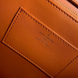 LV M24879 Louis Vuitton Capucines GM Souple Handbag Cognac - Default Title - View 8