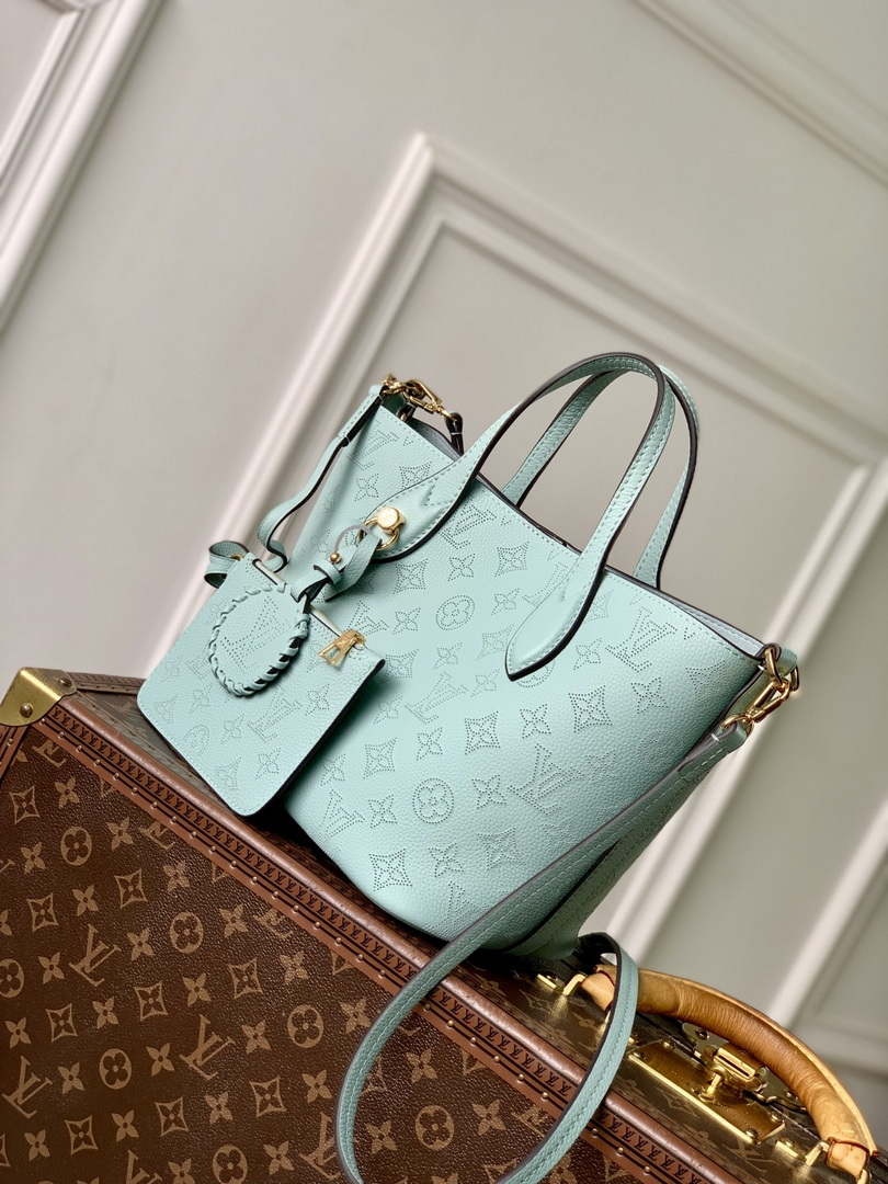 LV M24930 Louis Vuitton Blossom PM Handbag Mineral Blue