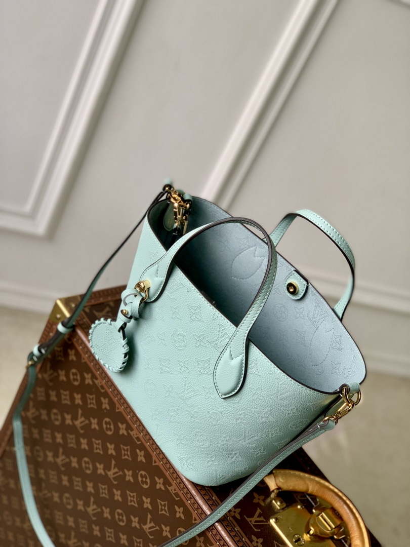 LV M24930 Louis Vuitton Blossom PM Handbag Mineral Blue