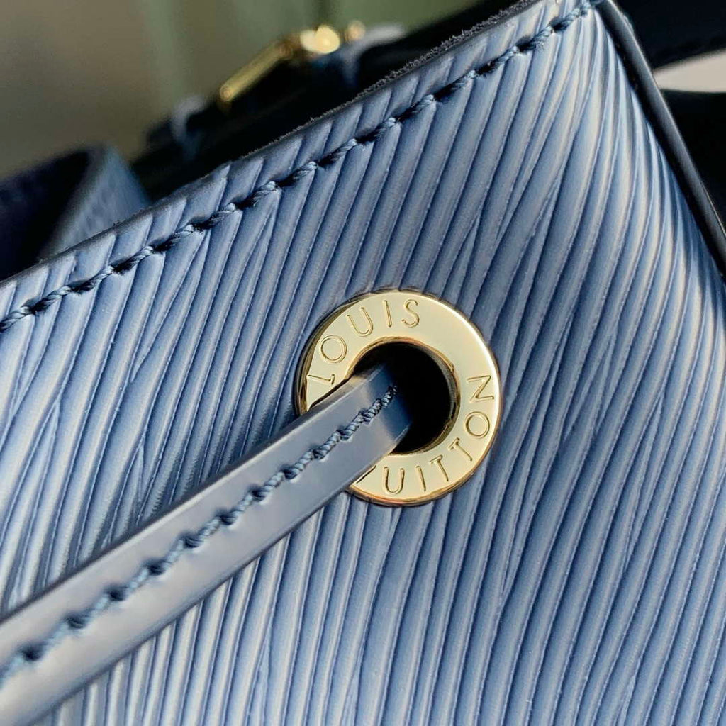 LV M24932 Louis Vuitton No¨¦ MM Bucket Bag Blue