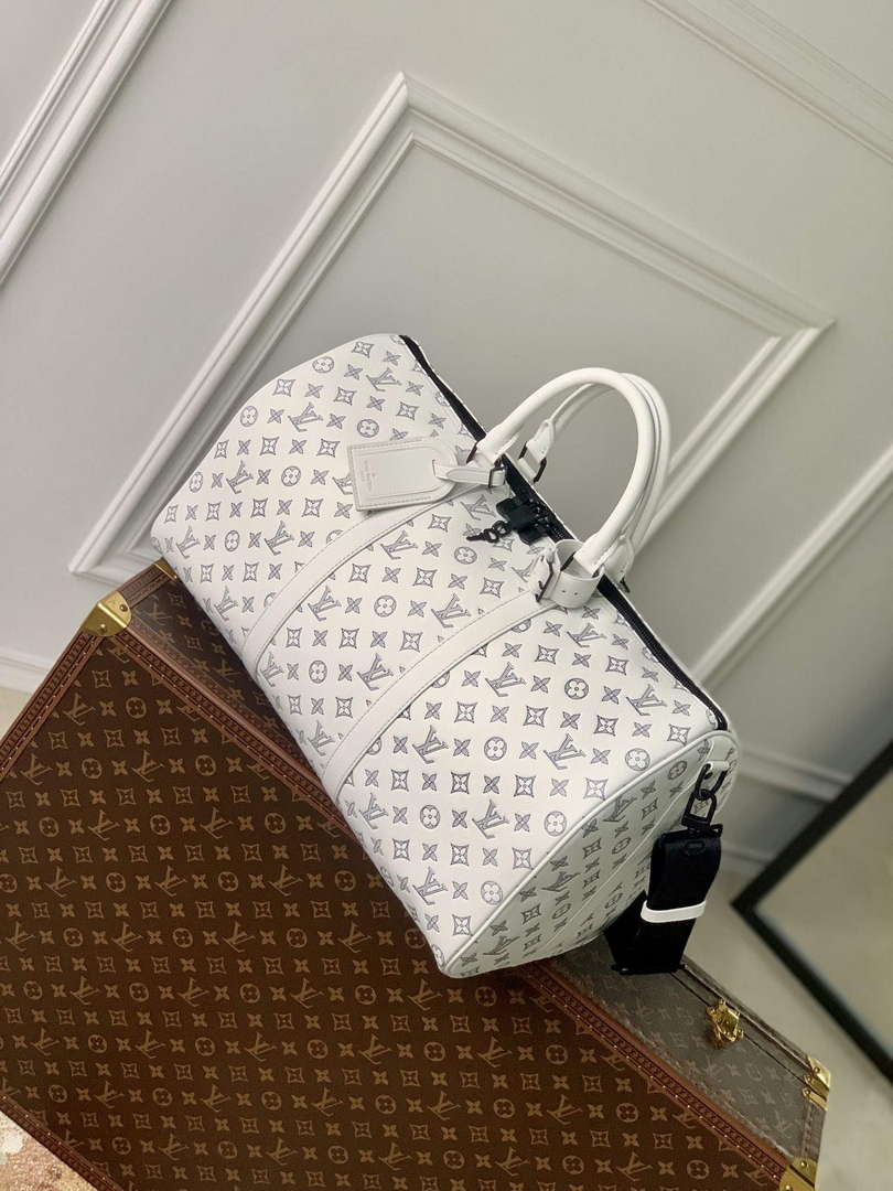 LV M24954 Louis Vuitton Keepall Bandouliere 50 Travel Bag White/Navy Blue