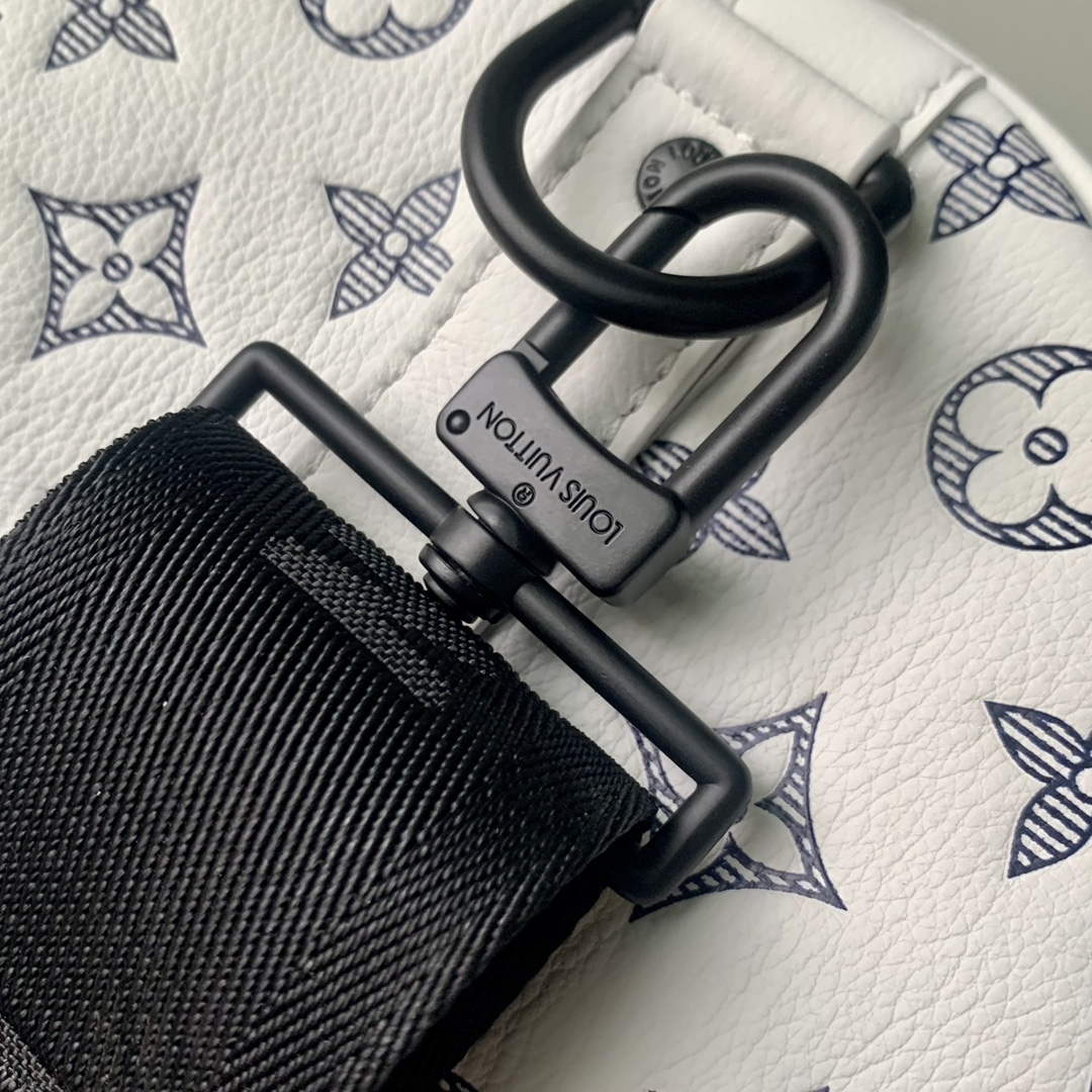 LV M24954 Louis Vuitton Keepall Bandouliere 50 Travel Bag White/Navy Blue