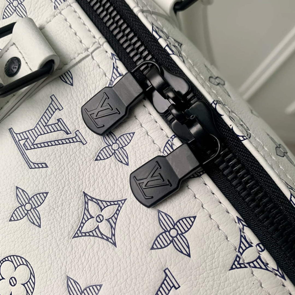 LV M24954 Louis Vuitton Keepall Bandouliere 50 Travel Bag White/Navy Blue