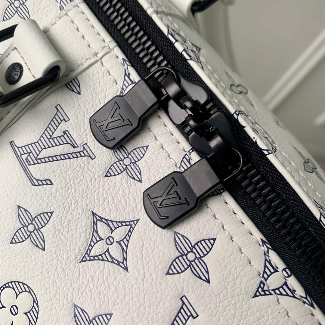 LV M24954 Louis Vuitton Keepall Bandouliere 50 Travel Bag White/Navy Blue