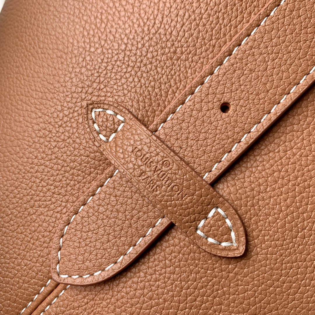 LV M24974 Louis Vuitton Low Key Hobo MM Handbag Cognac Brown