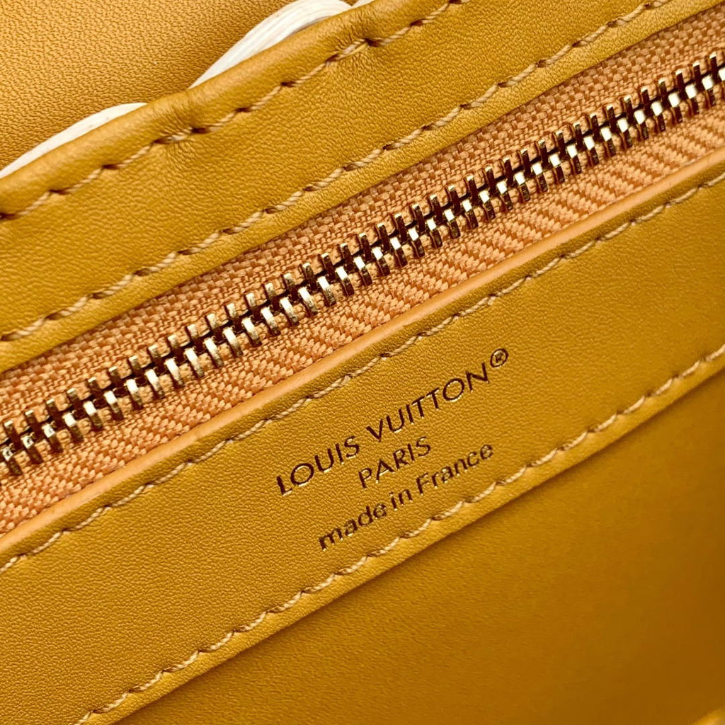 LV M24976 Louis Vuitton Capucines Mini Golden Yellow