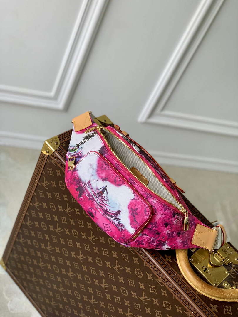 LV M24987 Louis Vuitton Rush Bumbag Pink