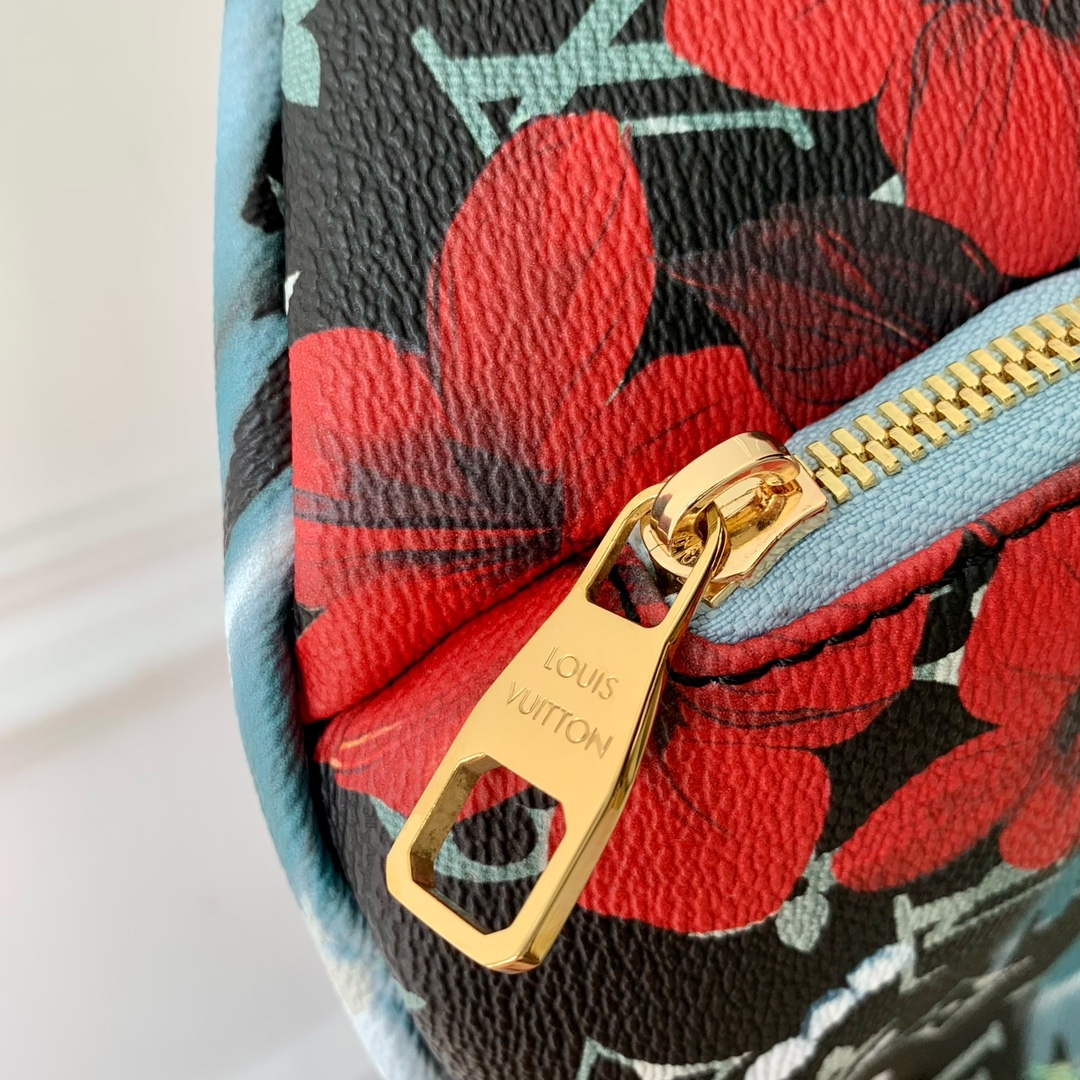 LV M24992 Louis Vuitton Rush Bumbag Navy Blue