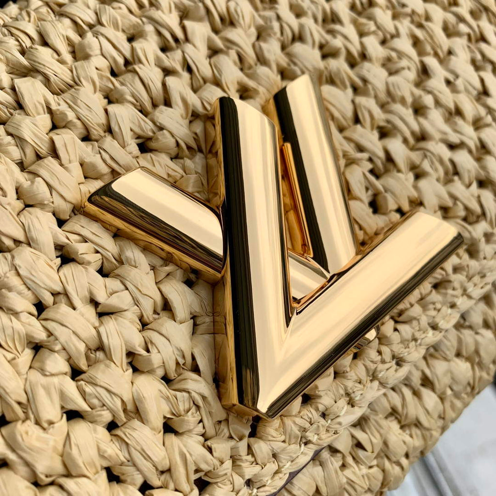 LV M25030 Louis Vuitton Twist West Bag Natural/Tan