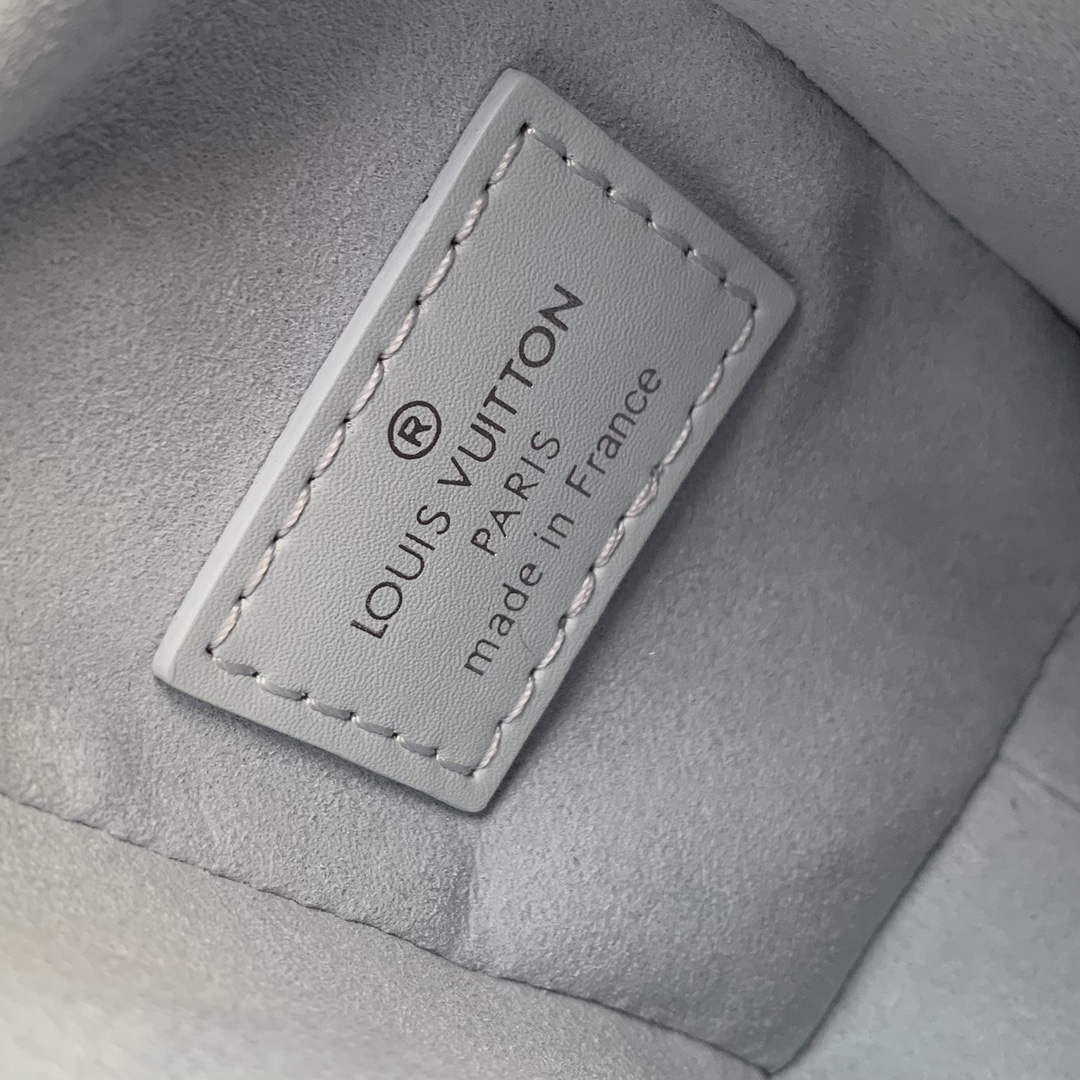 LV M25067 Louis Vuitton Side Trunk PM Bag Olympe Blue - Default Title - View 8