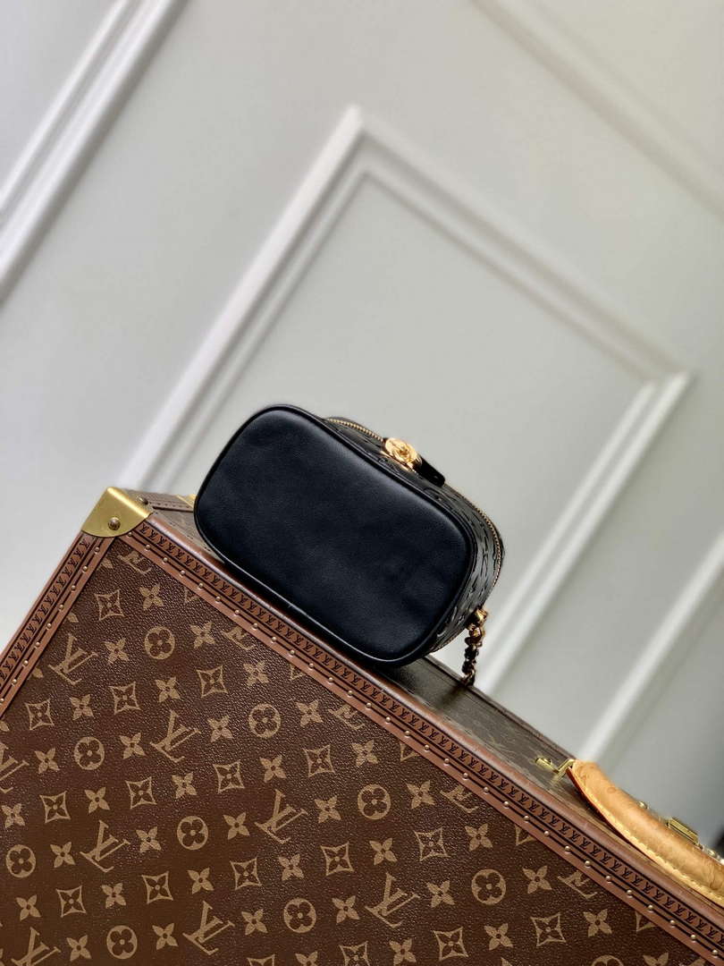 LV M25123 Louis Vuitton Vanity PM Handbag Black