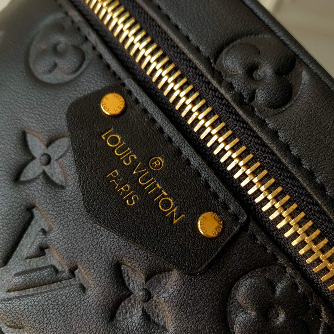 LV M25123 Louis Vuitton Vanity PM Handbag Black