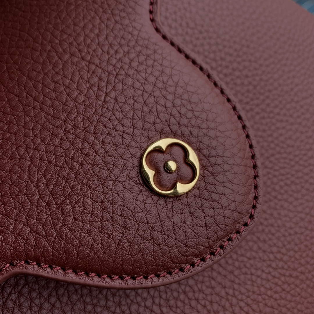 LV M25128 Louis Vuitton Capucines Mini Handbag Griotte Red