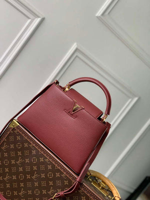 LV M25128 Louis Vuitton Capucines MM Handbag Griotte Red - Default Title - View 1